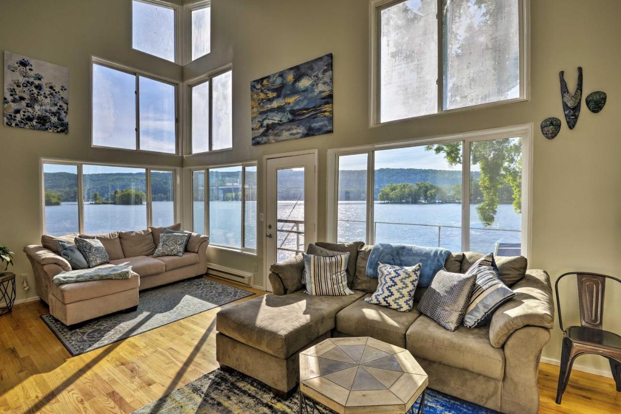 Waterfront Deruyter Home With Private Dock! New Woodstock Экстерьер фото